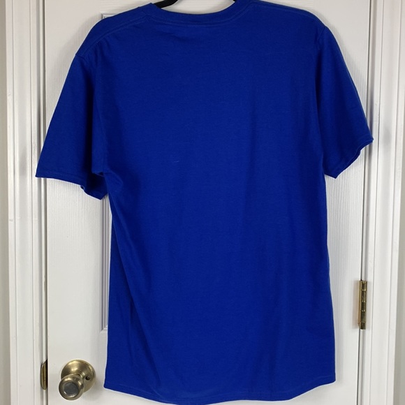 Port & Company Fan Favorite blue shirt sleeved tee shirt size medium - Picture 6 of 6